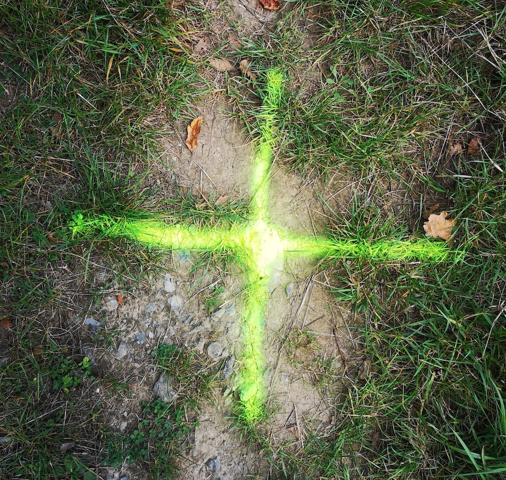 Dessin croix verte Froidlieu